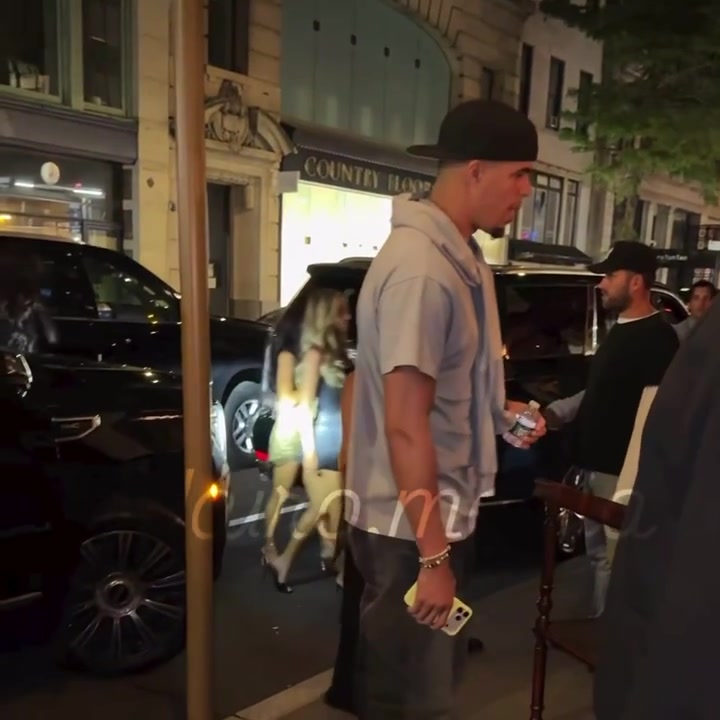 As they arrived at the same event Brooklyn Nets star Michael Porter Jr had to verify his identity while New York Knicks star Jalen Brunson simply showed his face and was waved right in