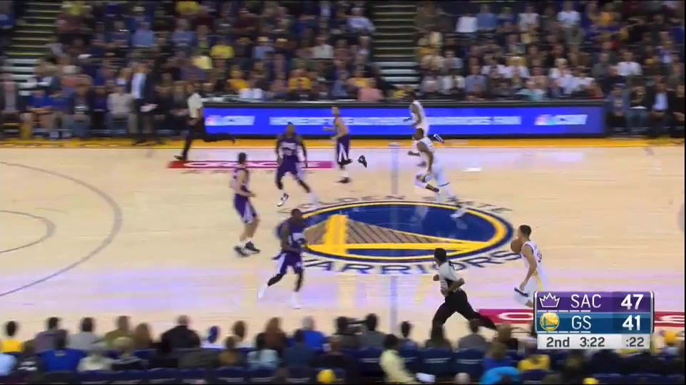 Steph Curry and Omri Casspi have a 3PT shootout for the ages