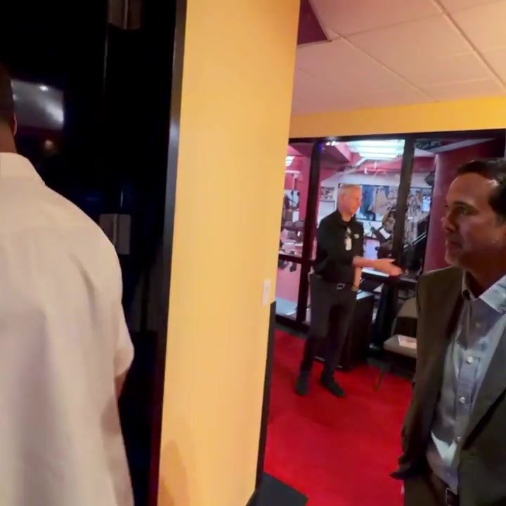 Klay's first look at his Miami Heat locker