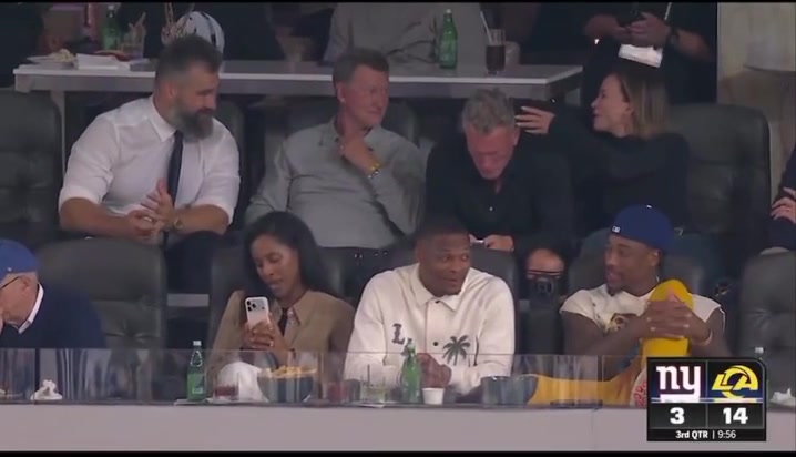 Russell Westbrook DeMar DeRozan Wayne Gretzky Pat McAfee Jason Kelce in the same suite at the Rams vs Giants game