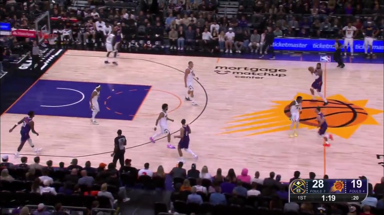 Grayson Allen sets the screen for Collin Gillespie and a defensive miscommunication by Denver gives Gillespie all the space he needs to drain a pull-up three