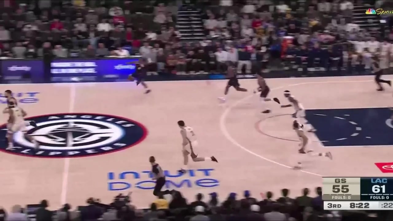 Jimmy Butler's defense on Kawhi A block and 2 steals in 2 minutes