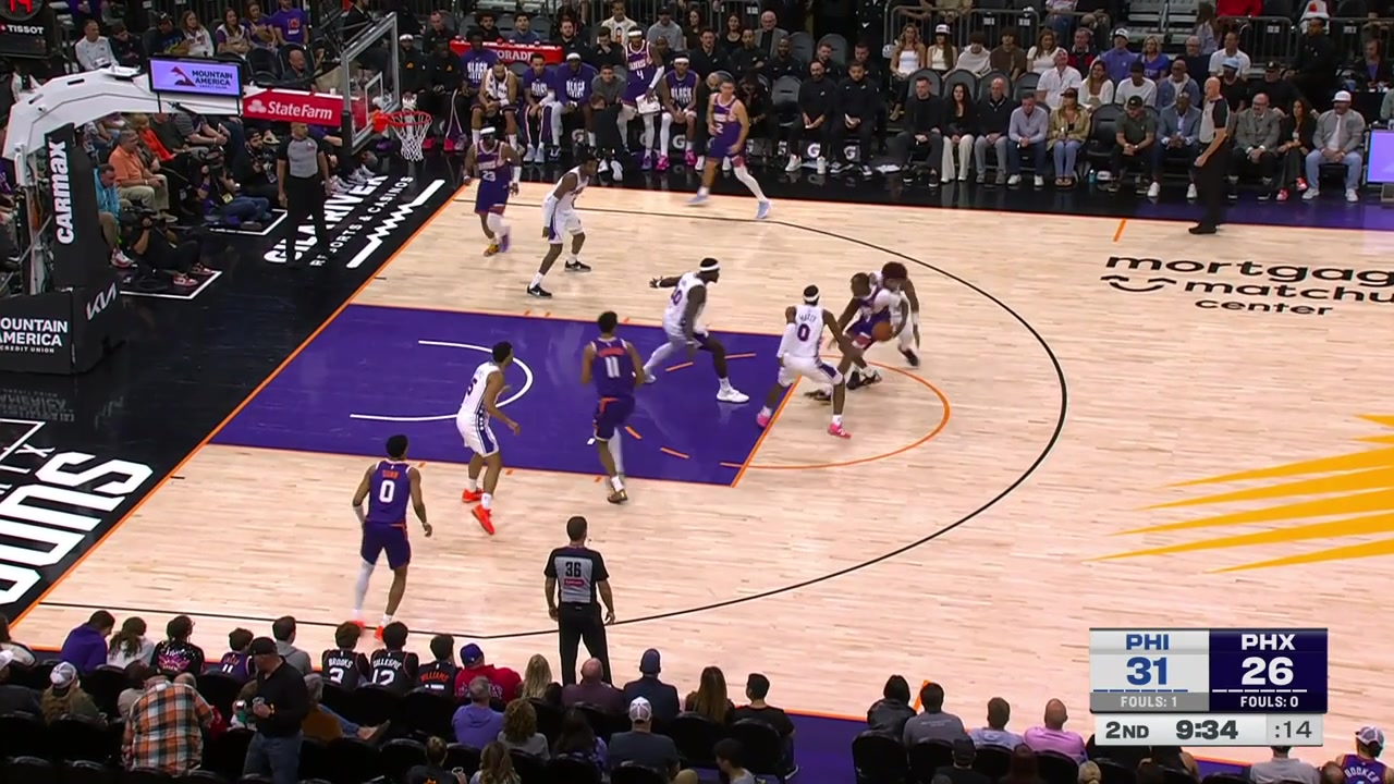 Kelly Oubre Jr with the steal and the reverse fastbreak dunk vs the Suns last night with many replays