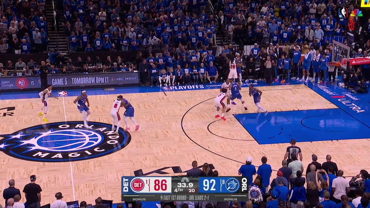 Desmond Bane turns the ball over in crunch time Ausar Thompson gets fouled and misses both clutch free throws as Bane is bleeding from his elbow
