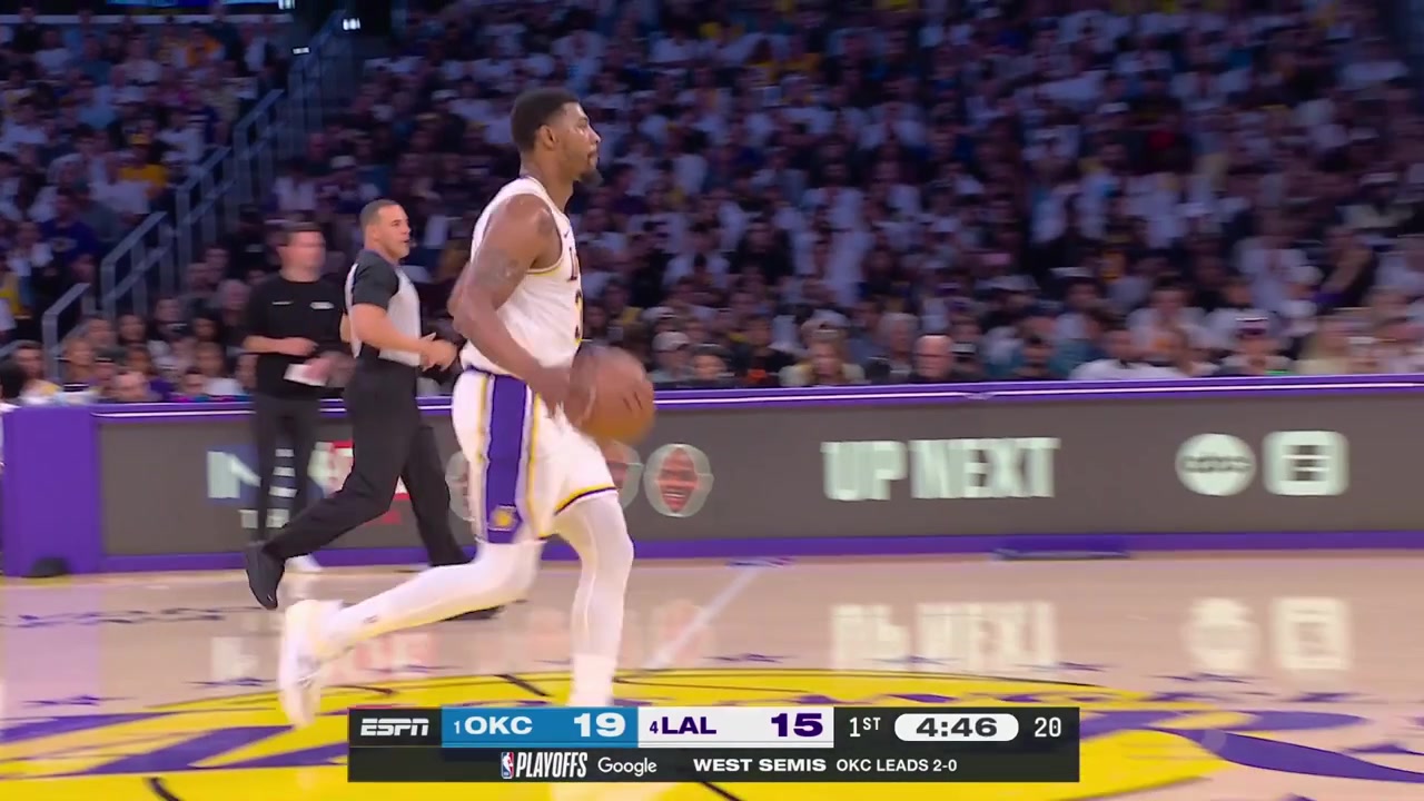 Marcus Smart gets blocked by Chet Holmgren and in the following play he falls on Jaylin Williams' legs as Luke Kennard scores off the inbound Mark Daigneault wanted a foul call against Smart but to no avail