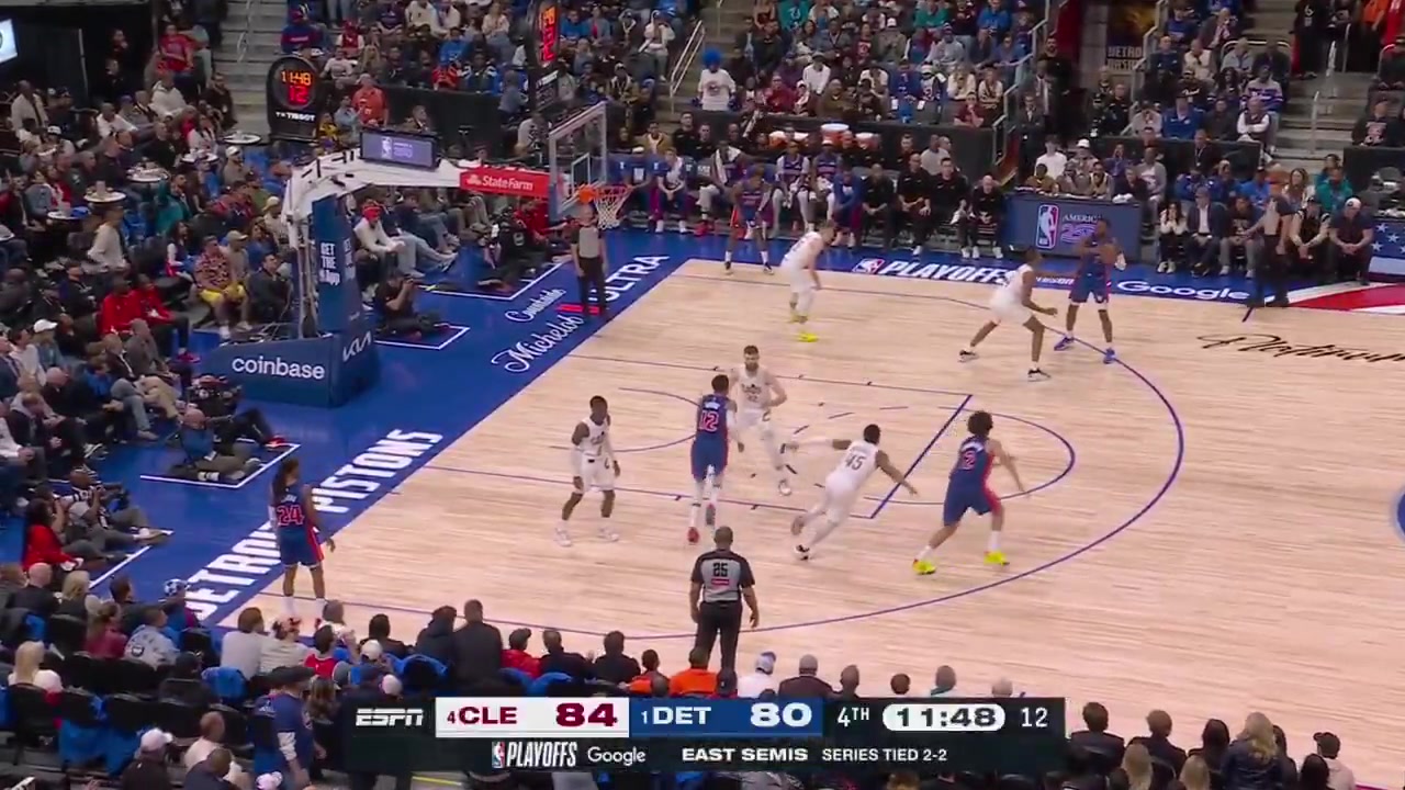 All the possessions in the 4th quarter - Detroit Pistons vs Cleveland Cavaliers - Game 5 - Eastern Semifinals - 2026 NBA Playoffs - 51326The Cavaliers with a late 9-0 run to tie the game and Ausar Thompson with the game-saving block to send the game to overtime