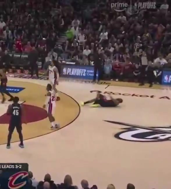 Harden's natural three point shot