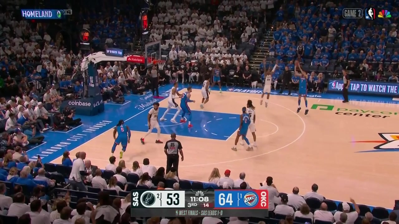 Lowlight Chet Holmgren airballs and misses the three-pointer badly