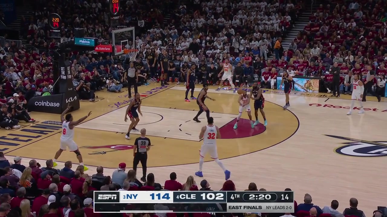 Mikal Bridges scores the easy bucket to send Cavaliers fans to the exits and Jalen Brunson scores the easy layup as the Cavaliers simply stop playing defense giving upThe Knicks will take game 3 and will go up 3-0 in the series