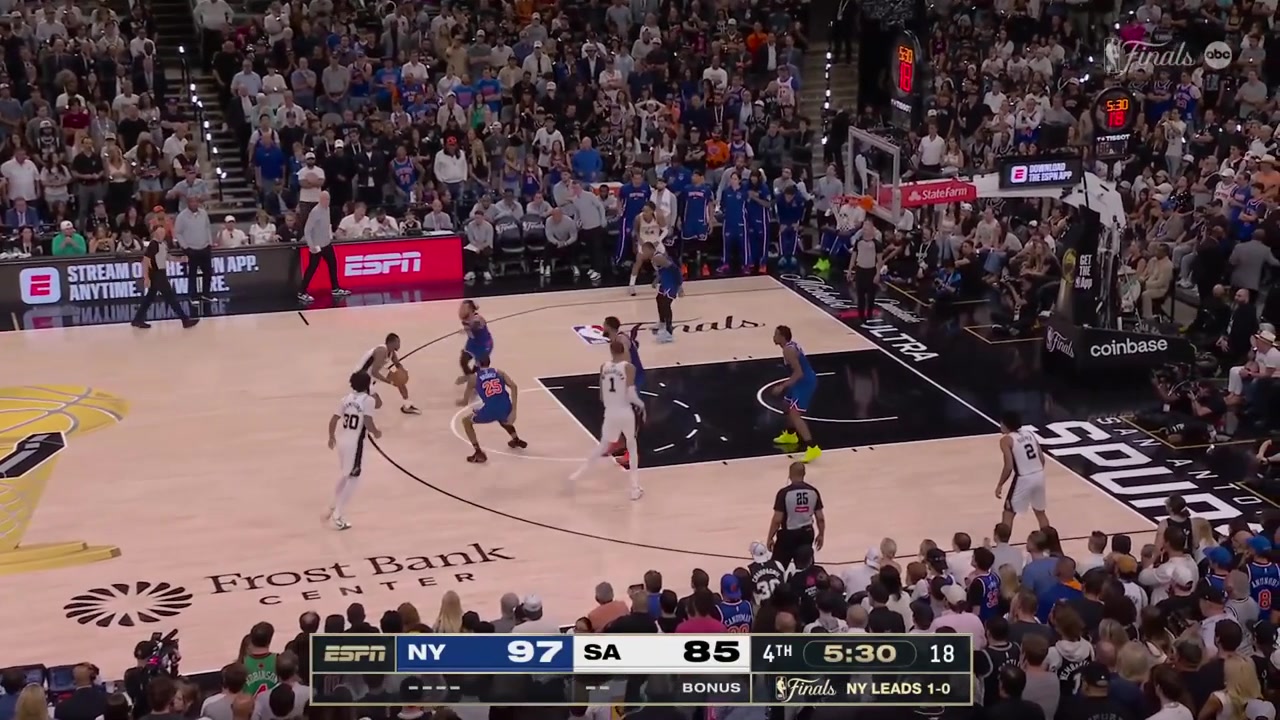 Down 12 with 5 minutes left in the 4th the Spurs were looking in big trouble In 3 straight possessions DeAaron Fox produces 8 points on buckets and assists to keep the game alive