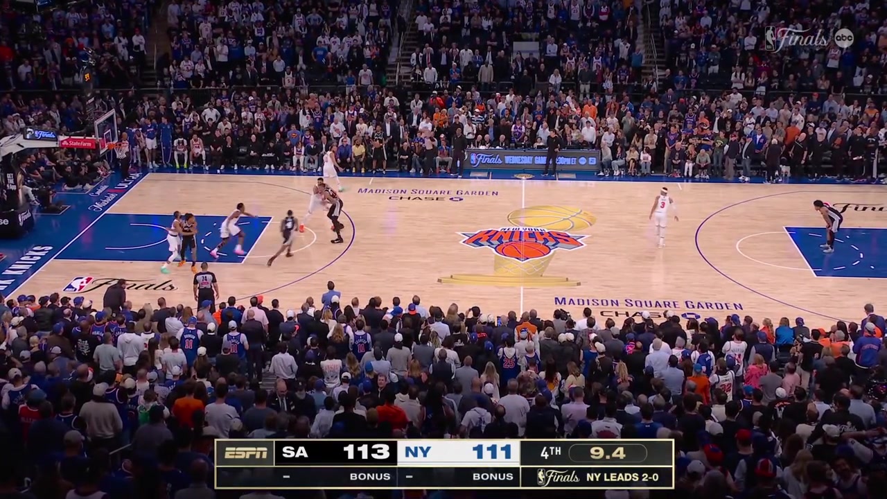 Stephon Castle isn't fazed by the pressure and makes two clutch free throws to put the Spurs up 4 with 68 seconds remaining in regulation