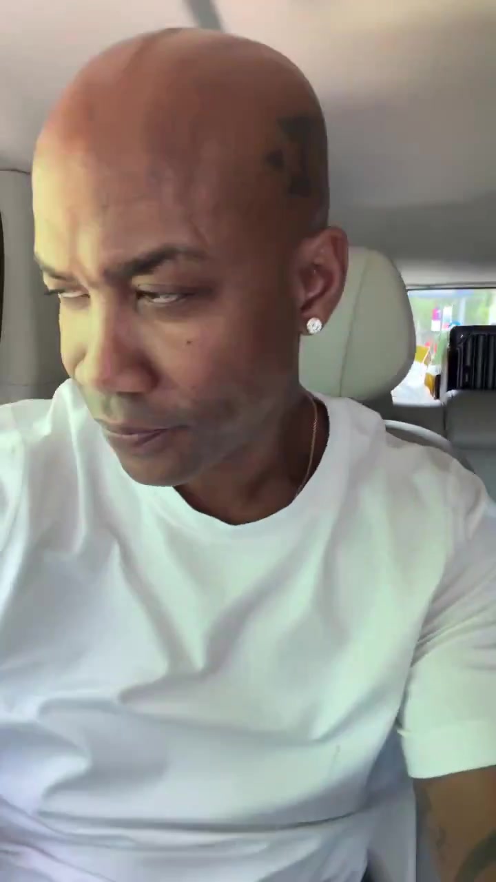 Stephon Marbury says that the Knicks have to retailiate against Wemby next game for his shove on Brunson I would pop him in his ribcage so hard he falls over Stab that knife into his neck