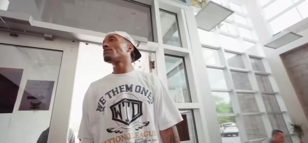 Michael Beasley threatens two civilians hell give them a bucket