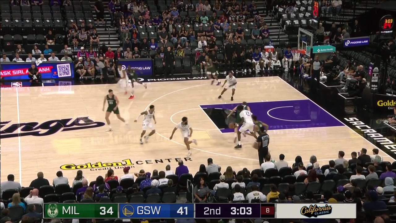 Colby Jones goes coast to coast for the two-handed jam
