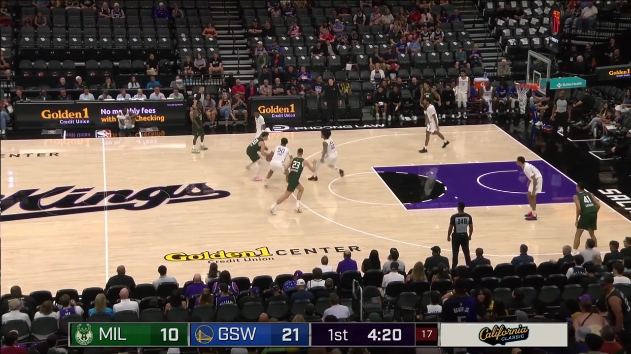 Jesse Edwards with the two-handed dunk the driving layup and the step back 3