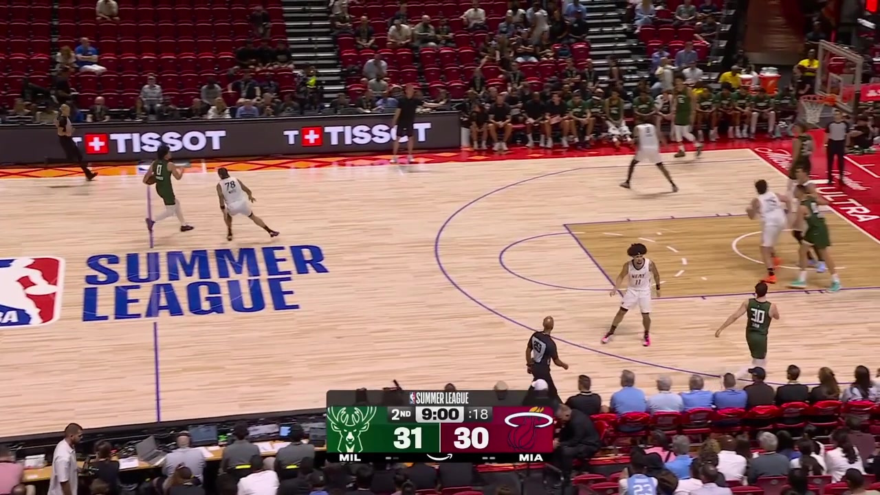 Brayden Burries with a tough lefty layup Trevor Keels with a tough bucket Burries with a nice floater Keels with a 3-pointer Tre Donaldson steals the ball and Tre White finishes with the fastbreak dunk to give the Heat the leadCoach Spo is happy