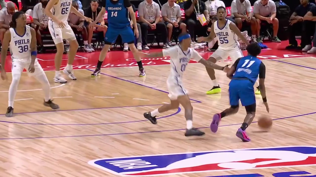 Replays of Jase Richardson highlights from the game vs the 76ers