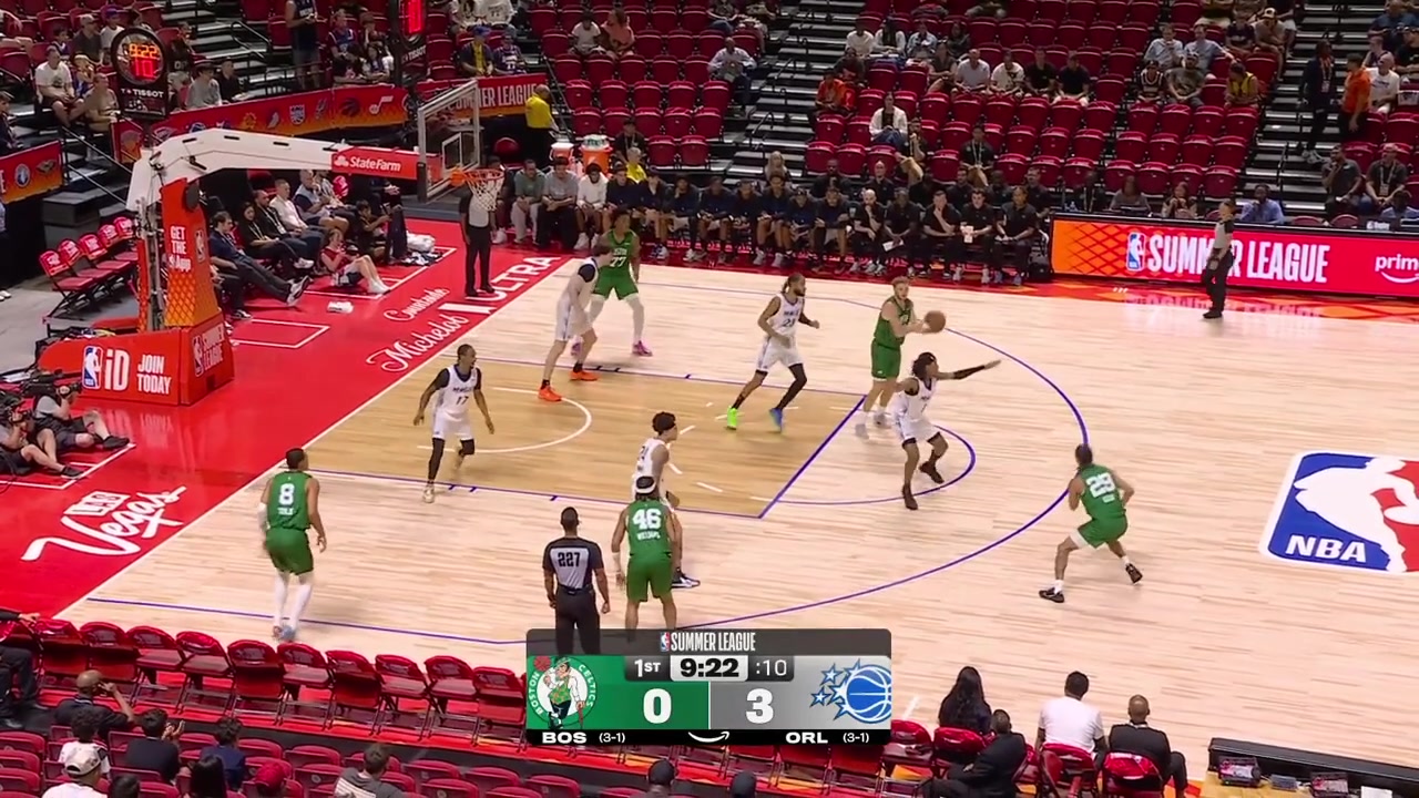 Milos Uzon with the driving layup the 3-pointer and the fadeaway for the Celtics' first points of the game