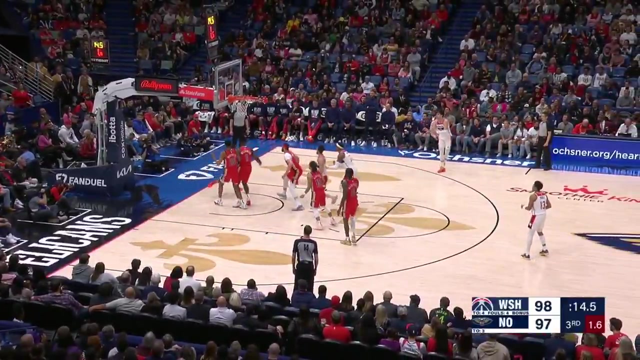 Larry Nance Jr lifts Landry Shamet and the basketball as Shamet gets furious 21424 Wizards and Pelicans commentary