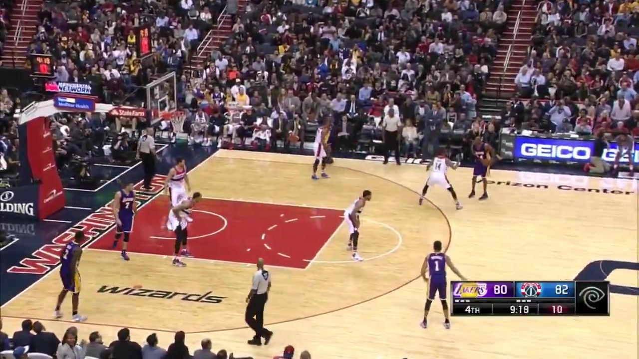 37-year-old Kobe Bryant scores 12 points in the 4th quarter leading the Lakers to a win over the Washington Wizards Including 7 clutch points December 2nd 2016