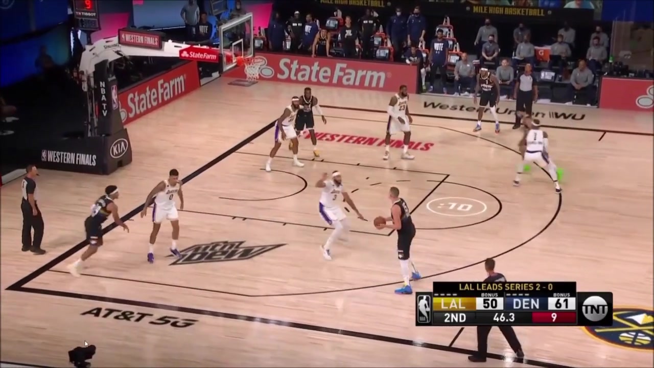Skinny Jokic hits a nasty fade away over Anthony Davis