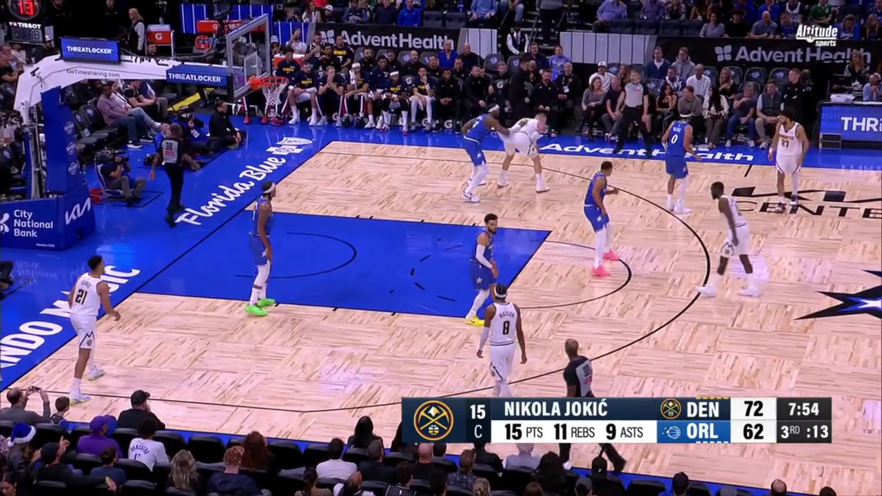 Domantas Sabonis misses a powerful dunk attempt over Victor Wem… - NBAclips