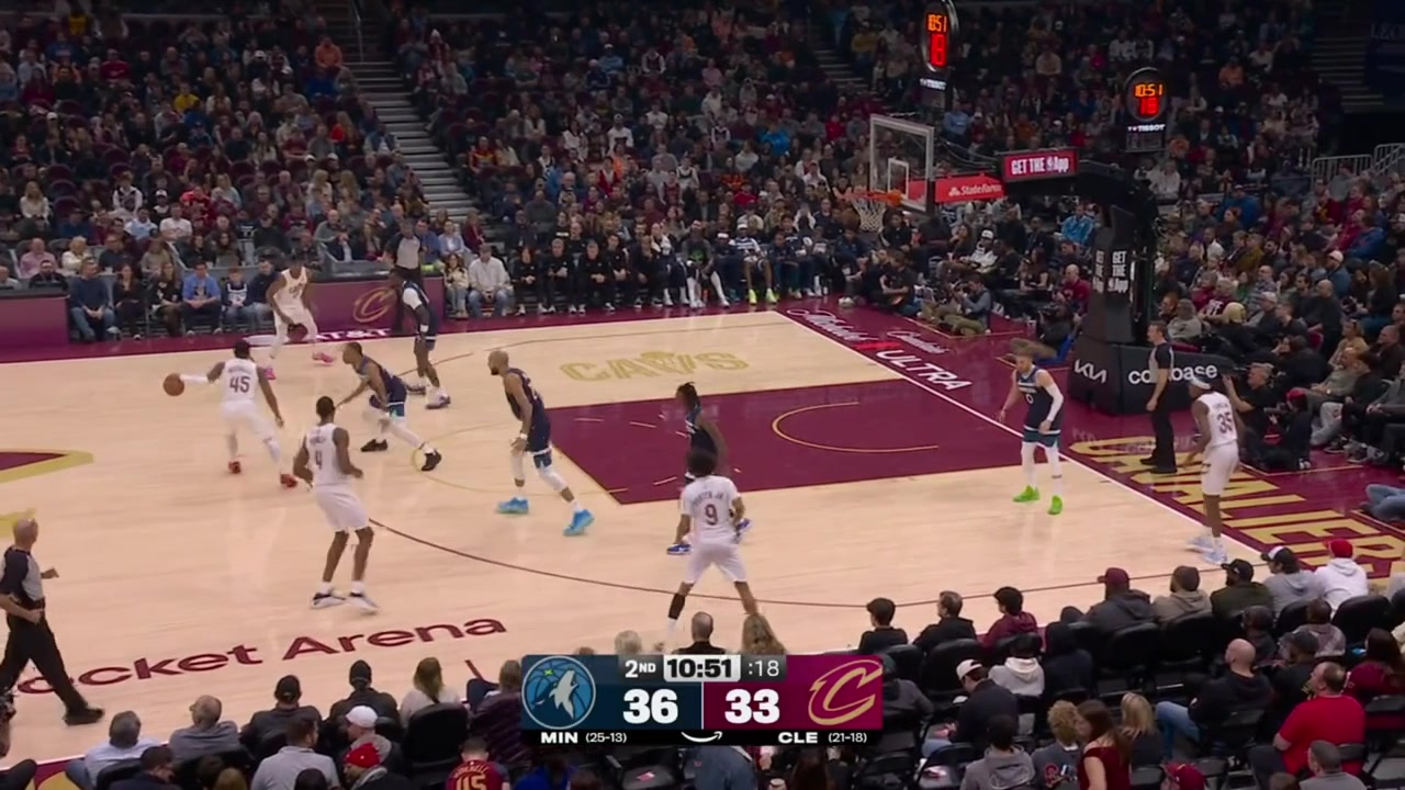 Rudy Gobert blocks the 3-point attempt by Evan Mobley and Naz Reid scores off the spin move at the other end