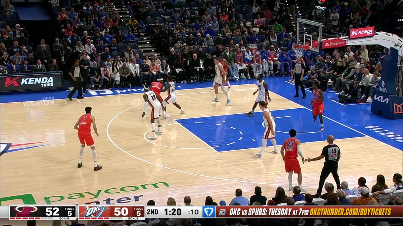 Shai Gilgeous-Alexander makes the tough jumper while fading out of bounds with replays
