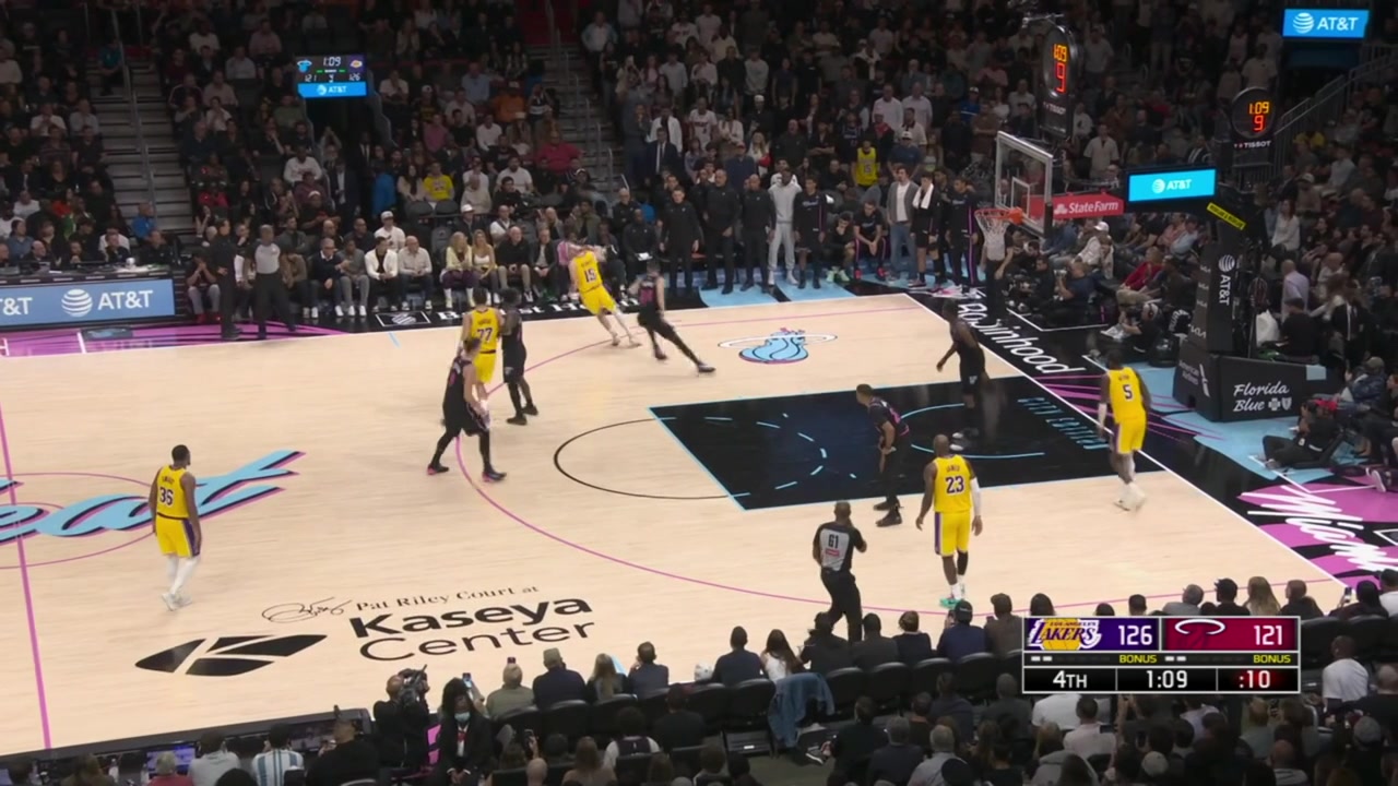Luka Doncic hits the tought clutch step back 3 to give him 58 points putting the Lakers up 8 and Tyler Herro answers right away with a clutch 3 of his own with replays