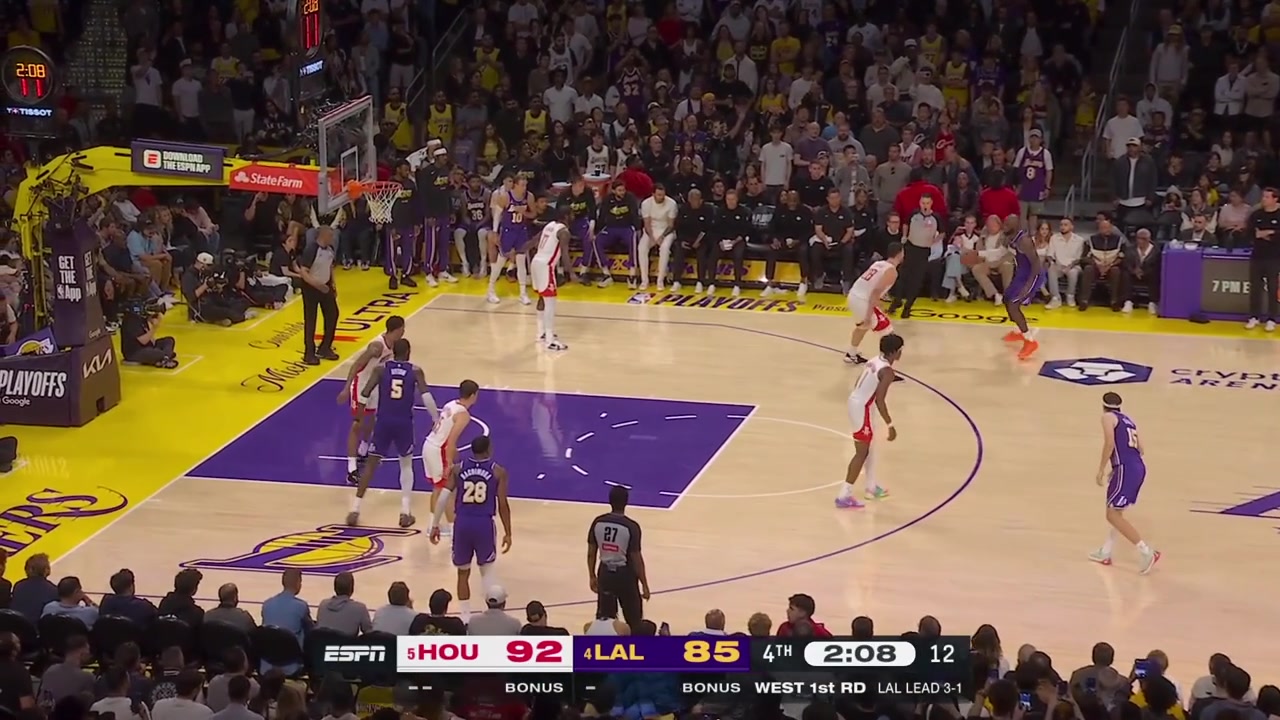 LeBron James drives on Alperen Sengun and hits the clutch layup over him to cut the lead once again to 5