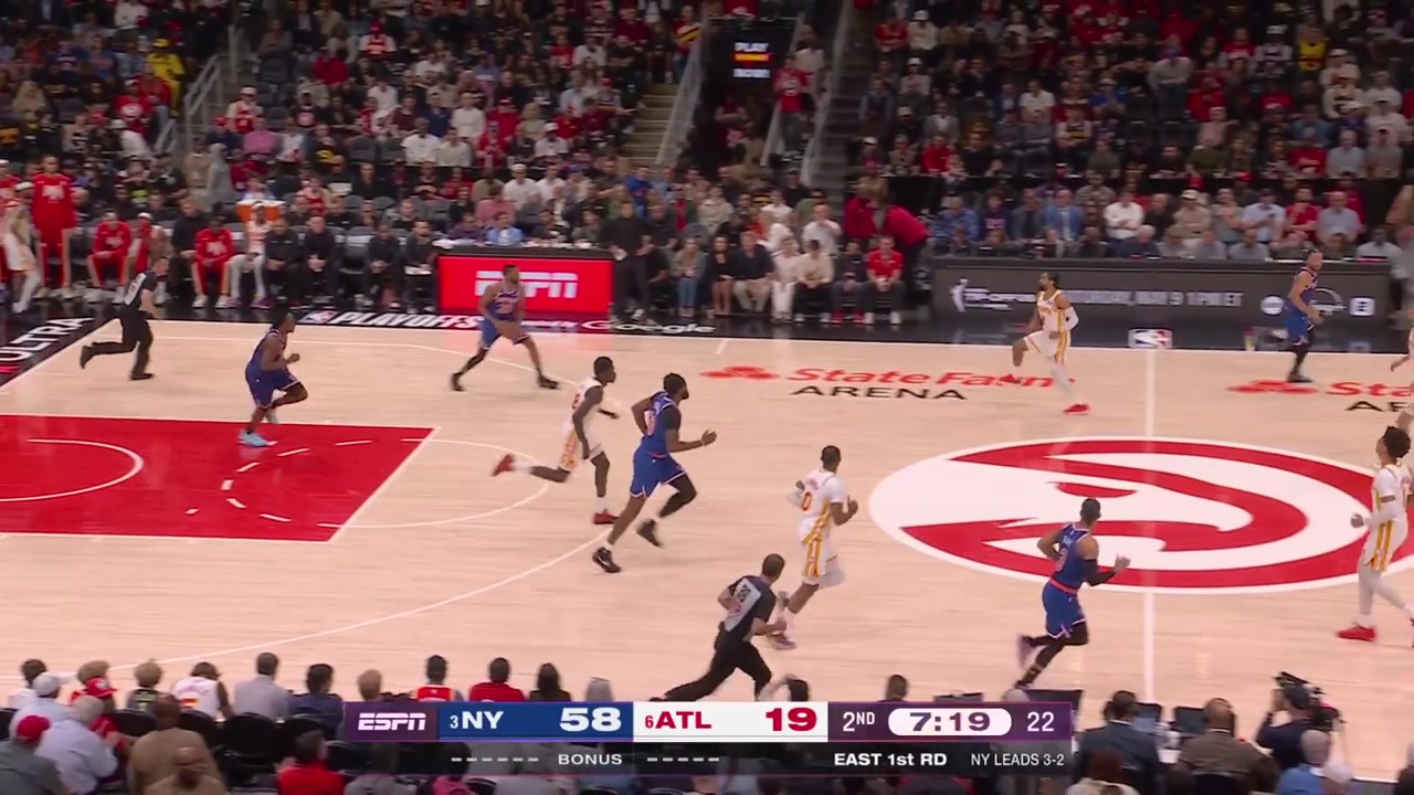 Mikal Bridges lobs it to Mitchell Robinson and the Knicks go up 41 with 5 minutes in the 2nd quarter with a replayThe Knicks fans are already celebrating