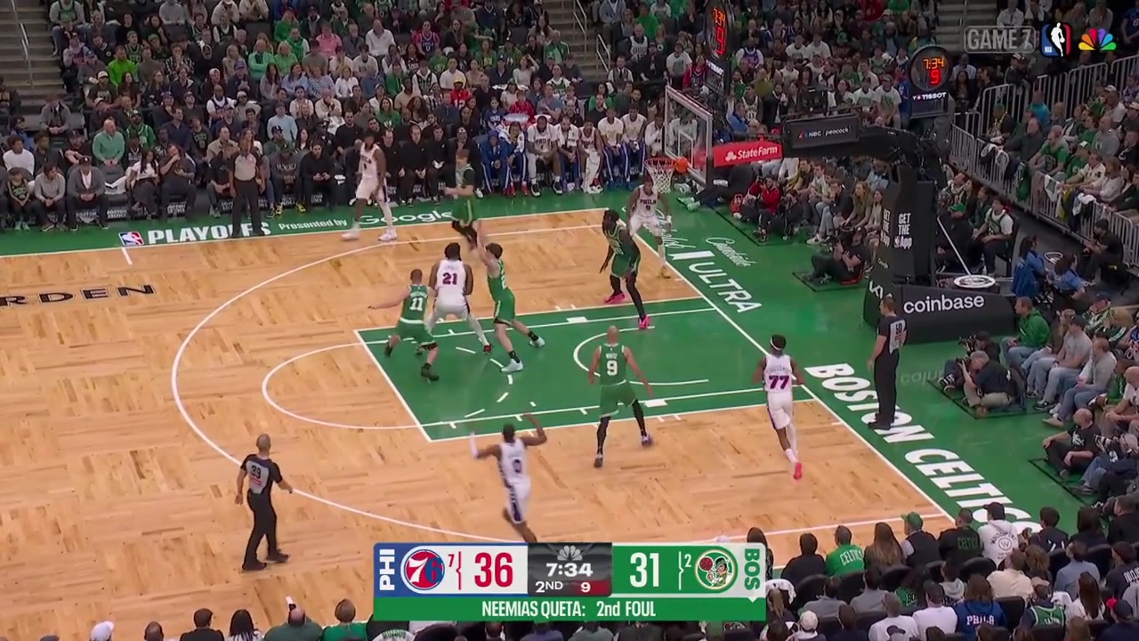 Derrick White hits the 3-pointer to cut the 76ers lead to just 2 after being down by as many as 15 points early on