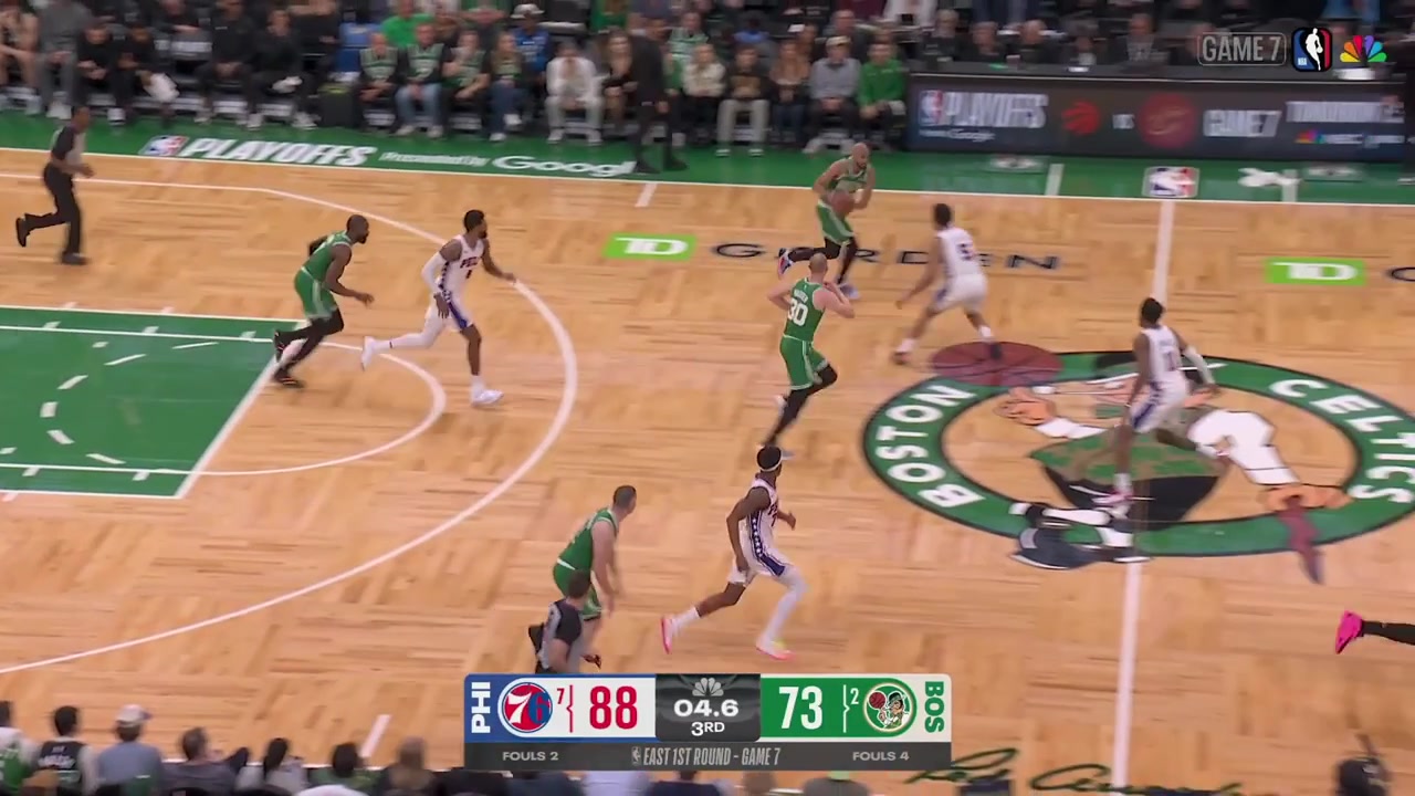 Derrick White hits the fadeaway jumper buzzer-beater to end the 3rd quarter cutting the 76ers lead to 13 with a replay