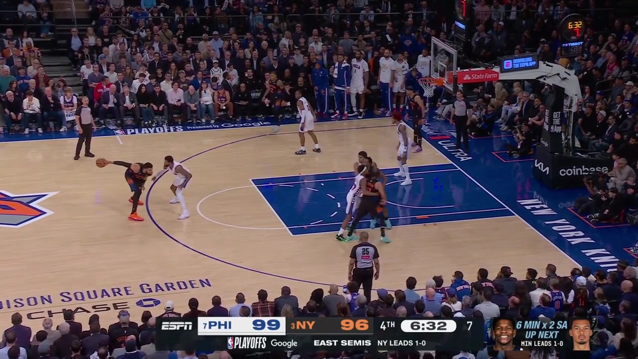 Josh Hart hits a corner 3 and Jalen Brunson hits a jumper to give the Knicks the lead with 5 minutes remaining in regulation