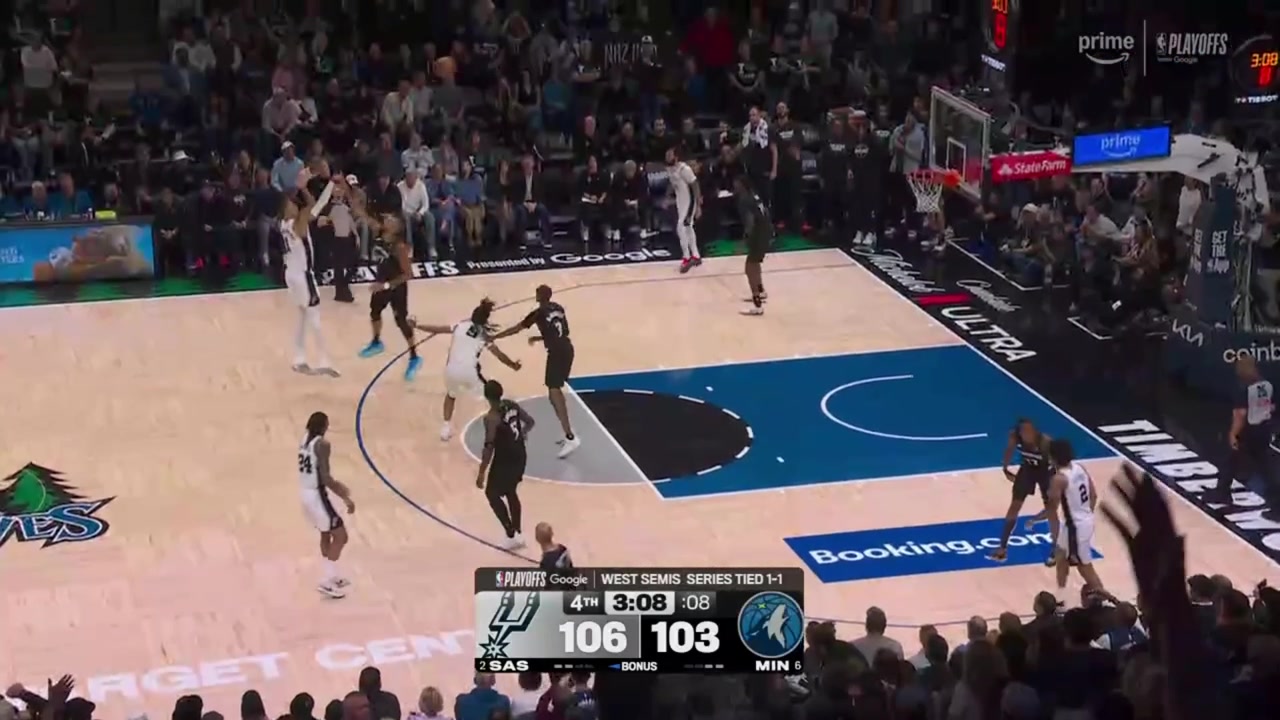 Wemby has 37 points spurs lead by six after he hits a 3