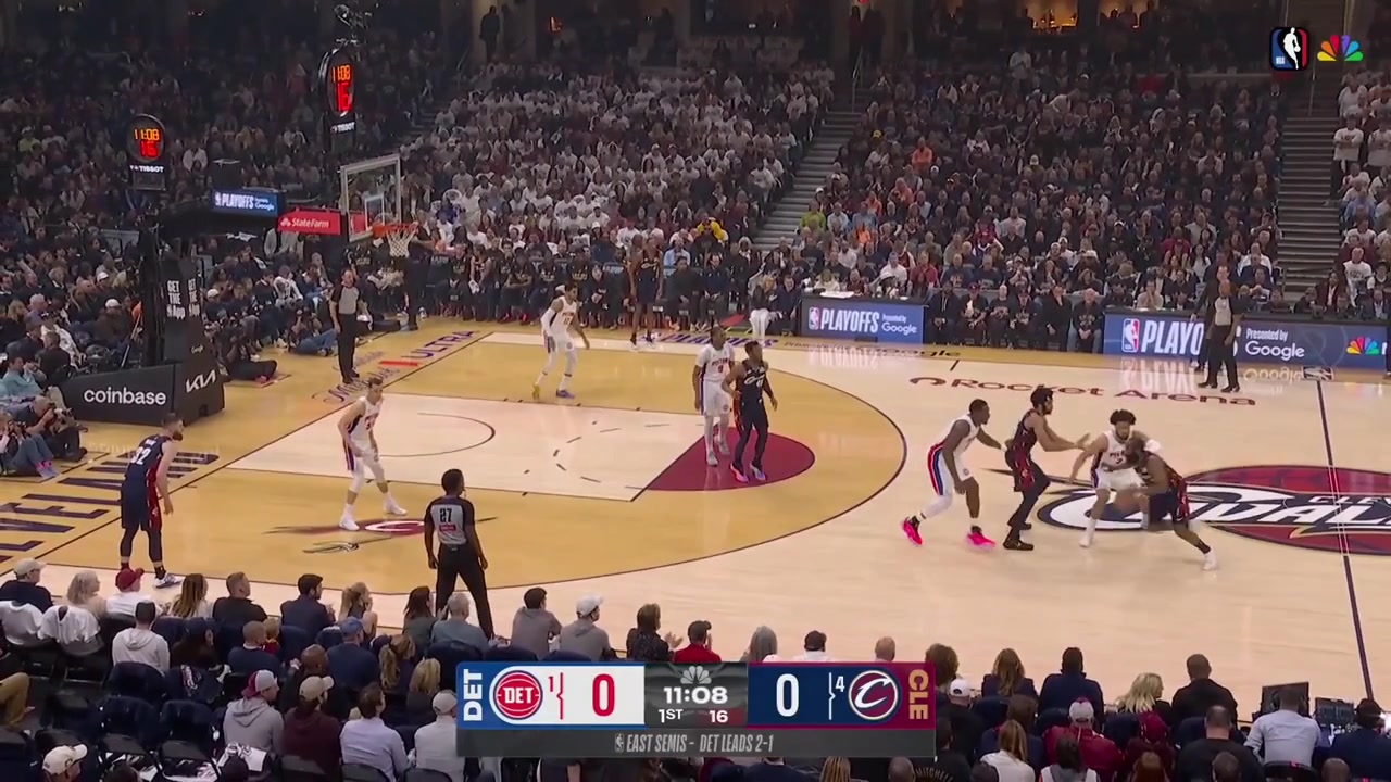 James Harden with the assist 11 points and 2 steals to start game 4 vs the Pistons in charge of all the Cavaliers' first points of the game with replays