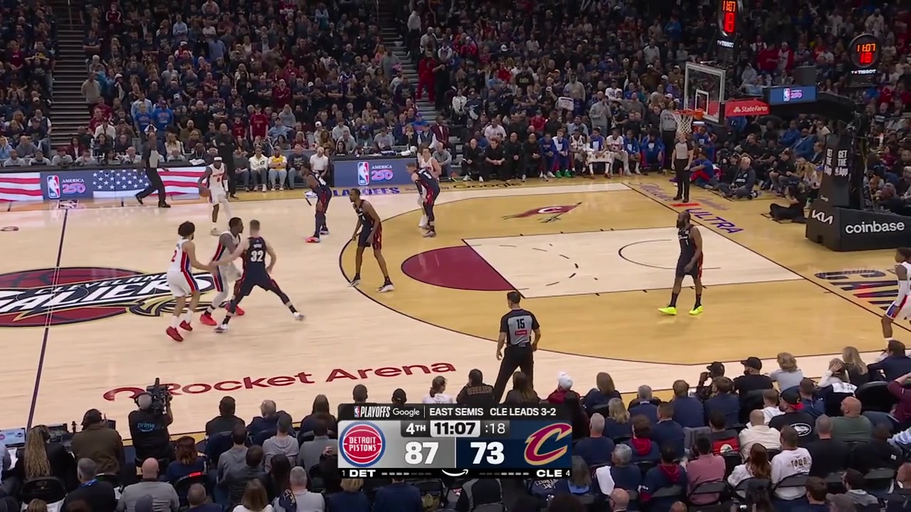 Lowlights Cade Cunningham is upset at the referee after he got called for a double dribble who later tries to explain to him why he gave him the call 6th turnoverCade then gets blocked