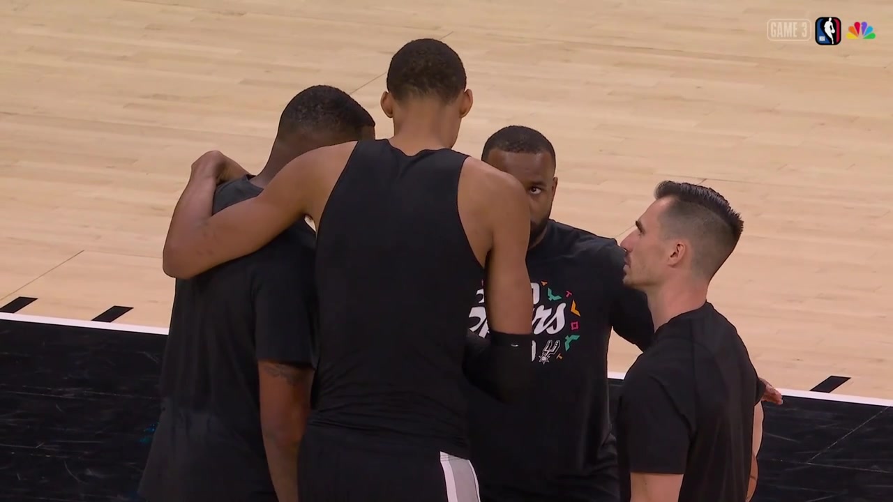 Victor Wembanyama pre-game practice including practice on how to deal with arm pulls