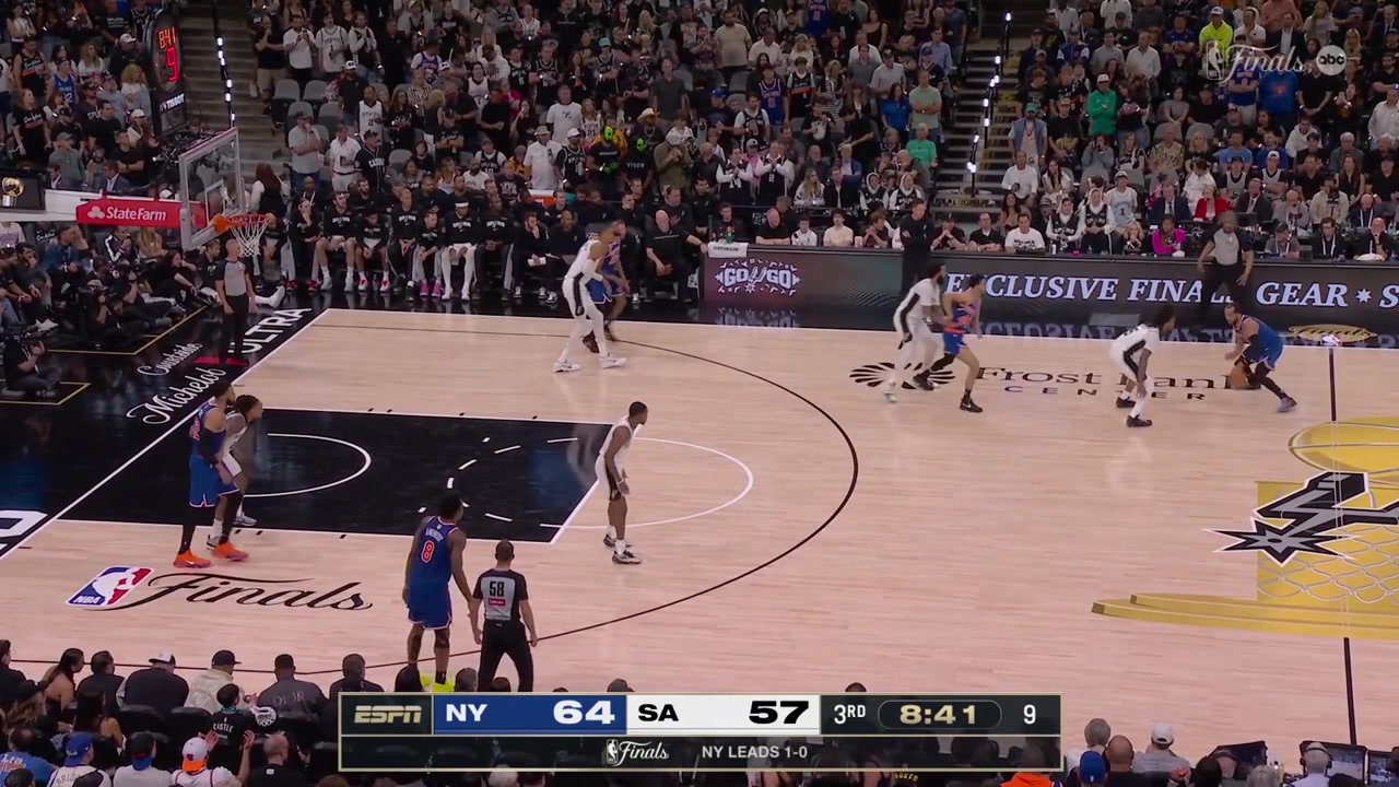 Mikal Bridges hits the step back 3 to beat the shot clock and he is now 44 from 3