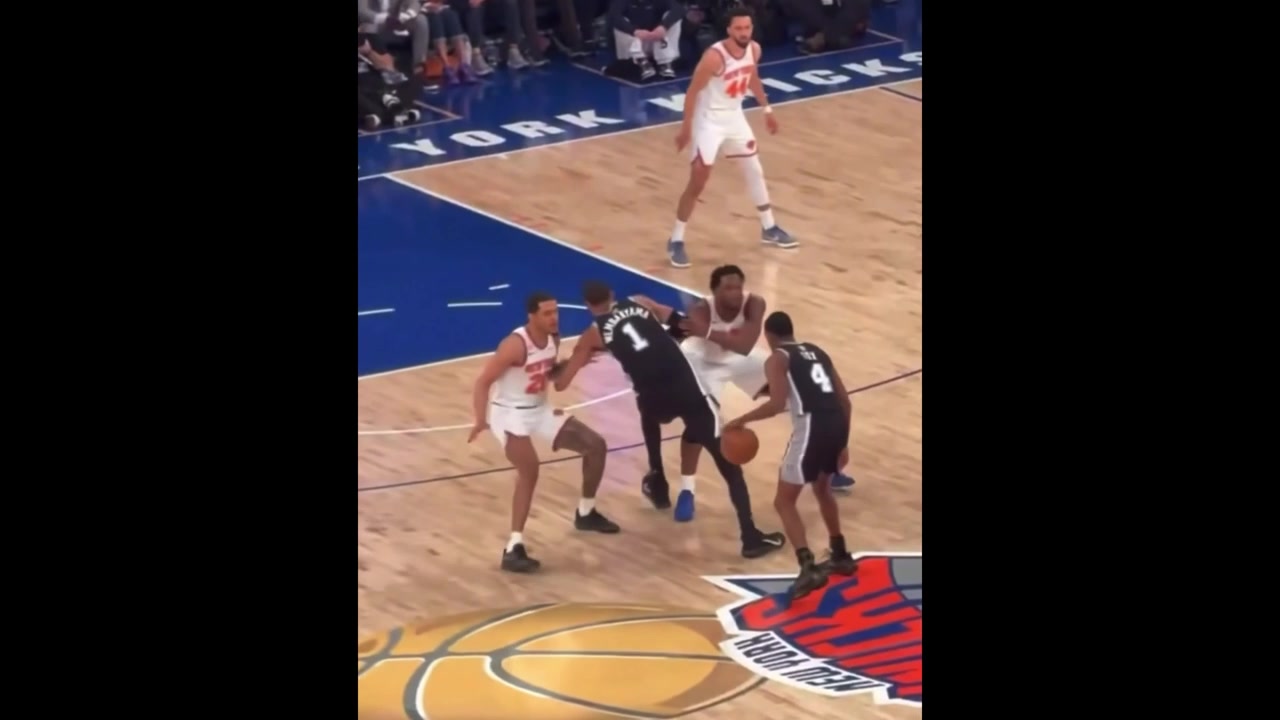 Victor Wembanyama makes a questionable play on OG Anunoby