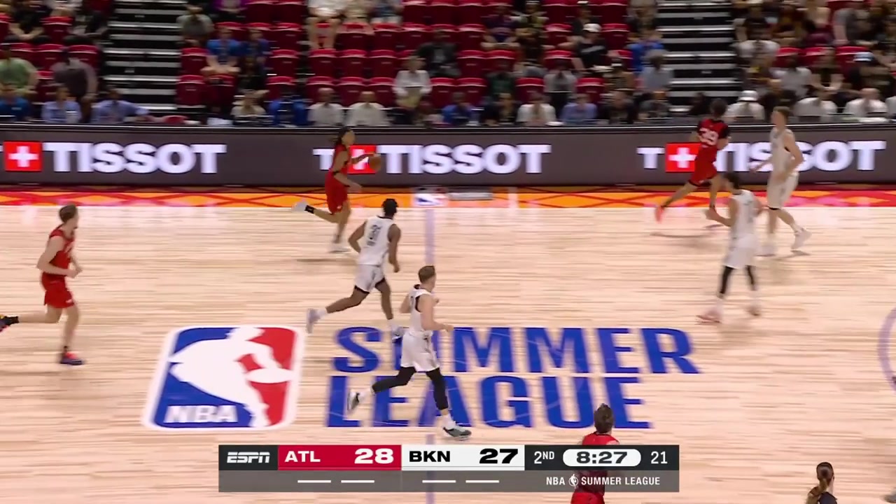 Chaney Johnson strips Kingston Flemings and lobs it to Tyler Bilodeau who tips it in with his left hand for the And-1 tough finish with replays