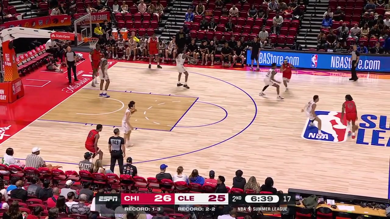 Tre'Von Spillers steals the ball and finds Meleek Thomas for the fastbreak layup