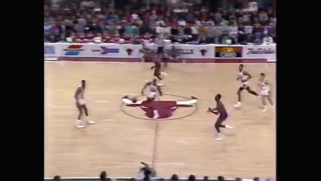 Joe Dumars with one of the best passes of all time
