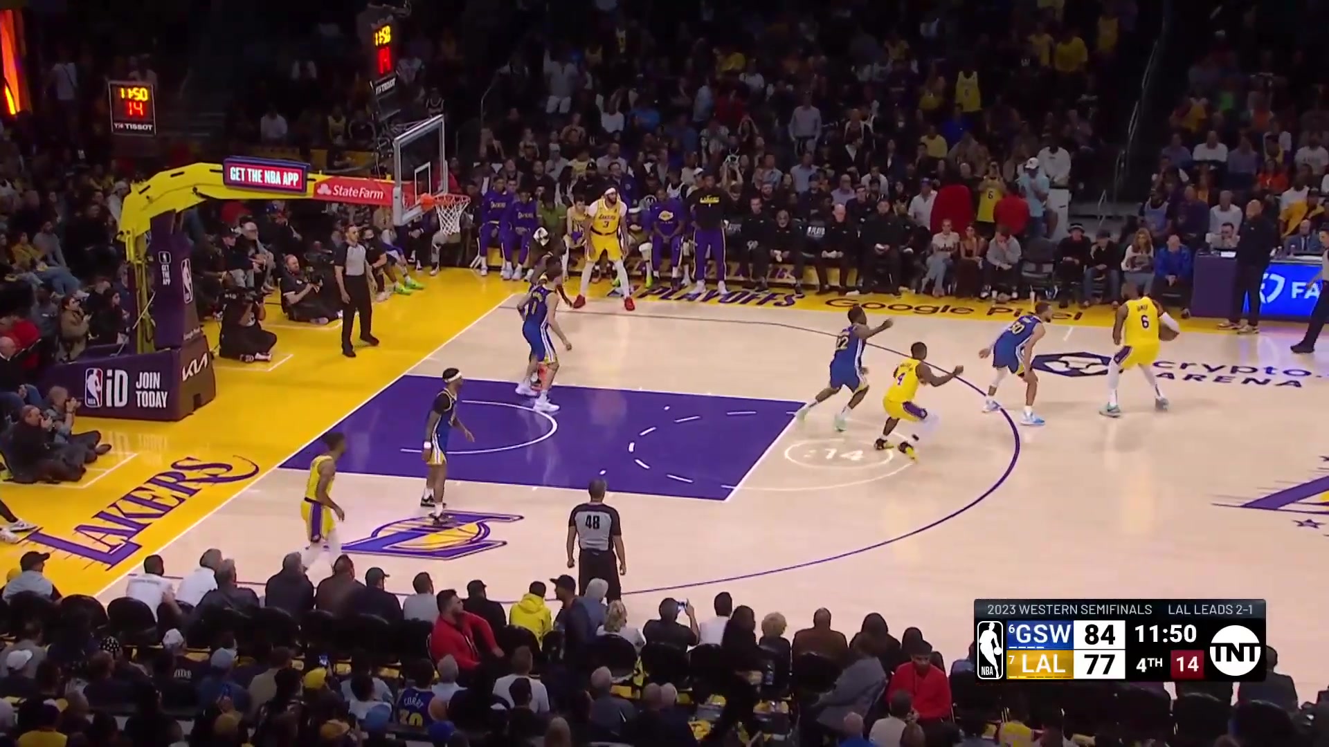 Lonnie Walker IV Drops 15 PTS In The 4TH QTR Of Lakers Game 4 W May 8 2023
