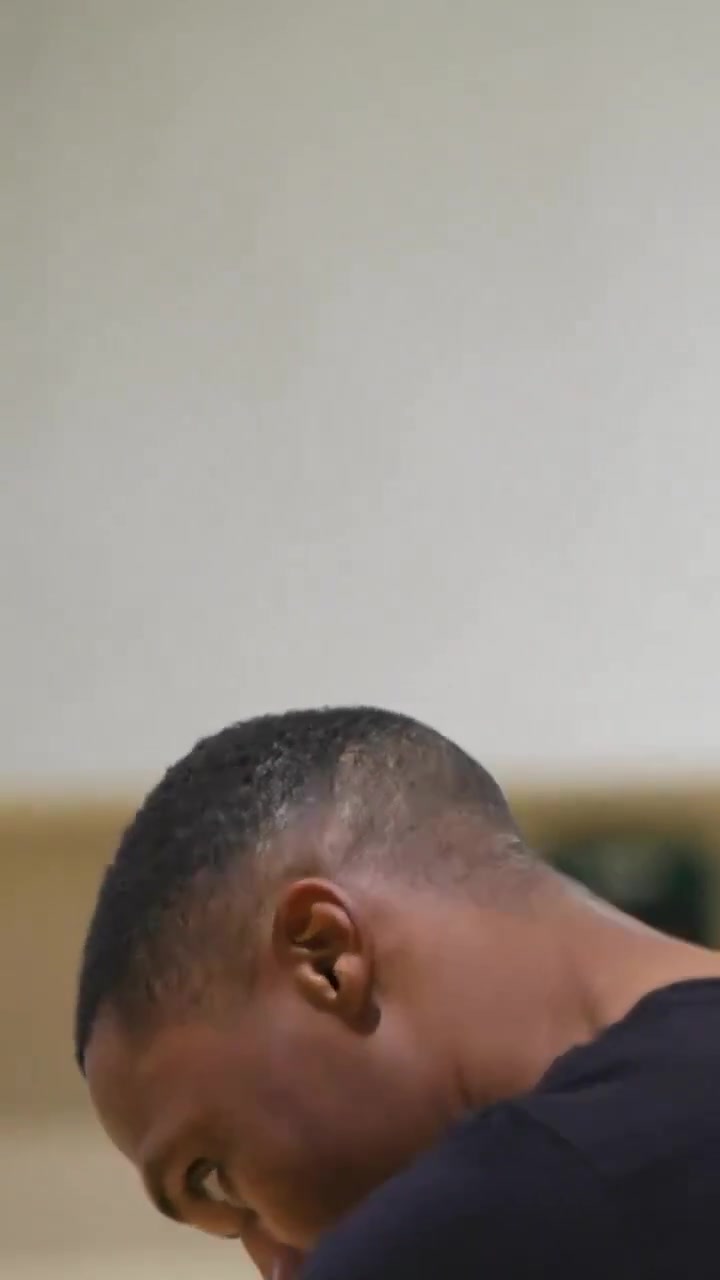 Kid Are you a real NBA player Russ Some days I used to be back in the day back in my younger days