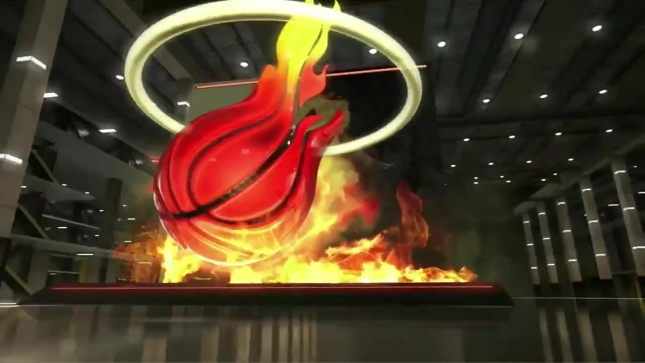 Replays Boris Diaw lockdown defense against LeBron James in the 1st half of Game 6 - 2013 NBA Finals - 6182013Keeping LeBron 39 from the field