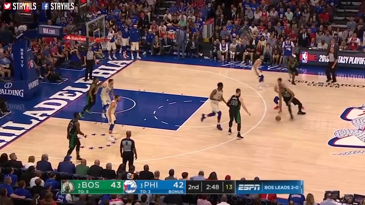 Joel Embiid posterizes Aron Baynes
