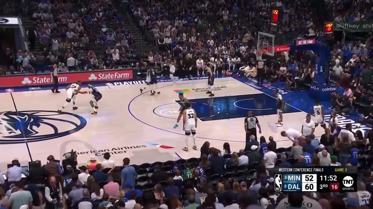 Kyle Anderson hangs his head after Luka easily swipes away the ball on Gobert's postup attempt