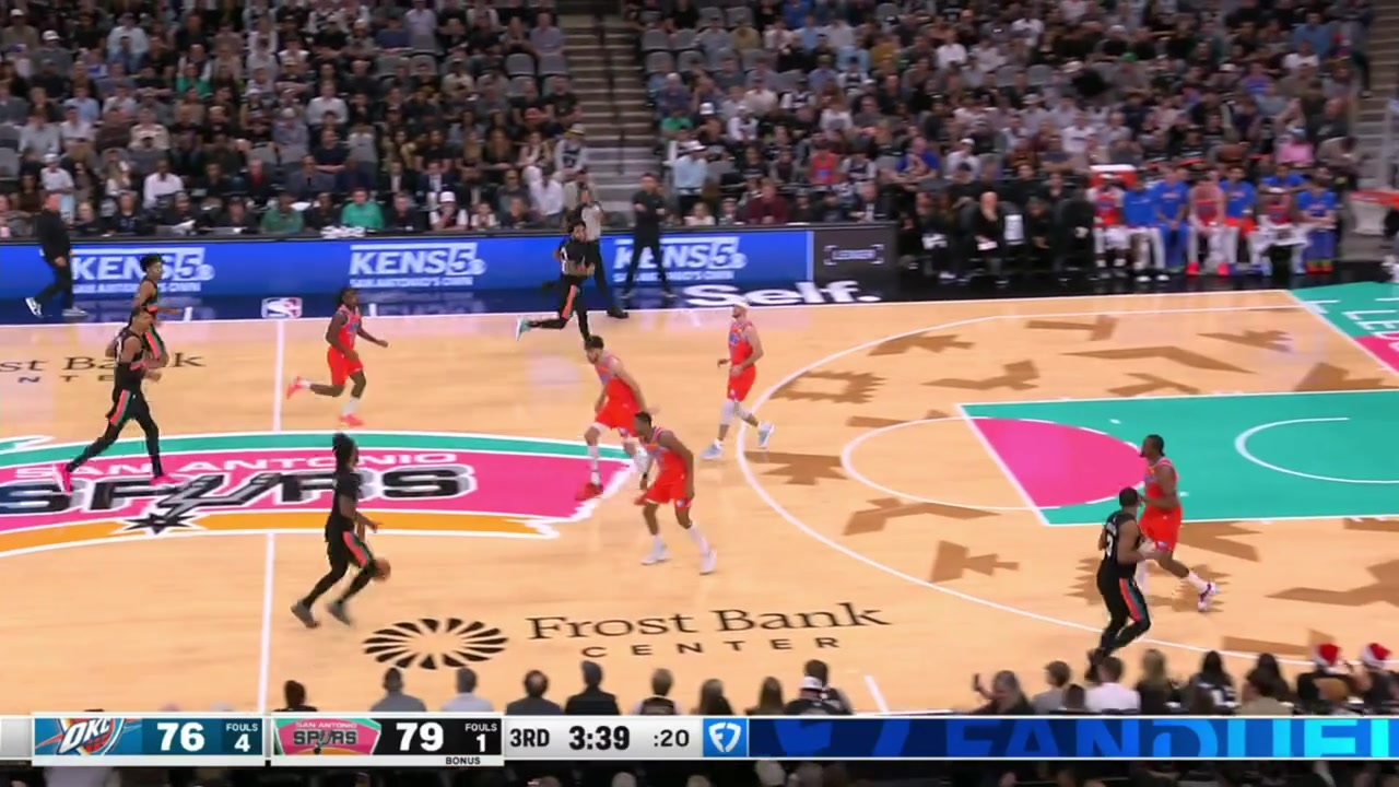 Victor Wembanyama is called for the offensive foul and then pulls the windmill dunk off the whistle with a replay