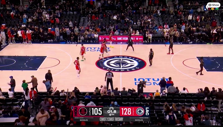 Jeff Green hits a huge half court shot to cut the lead to 20